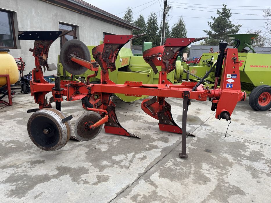 Plug 3 brazde huard kuhn trei trupite