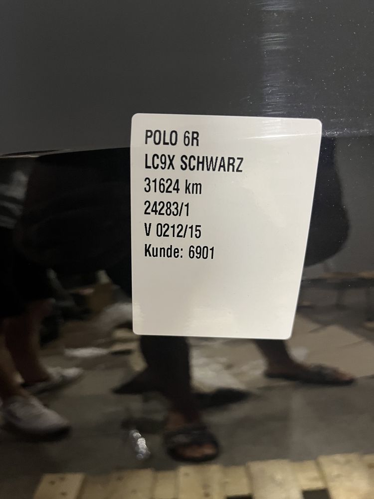 Volkswagen Polo 5 (6r) предна дясна врата Фолксваген Поло(5) 6р 2 броя