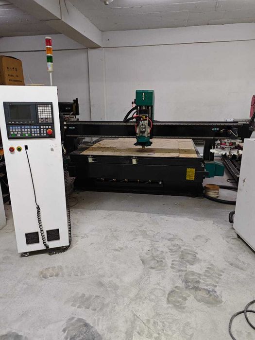 чпу фрезерный станок автосмена.Бренд: Blue Elephant 2030