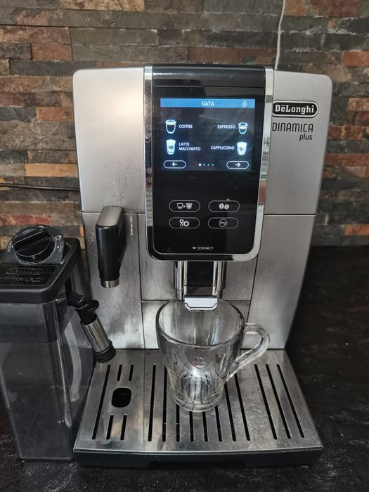 Aparat de cafea Delonghi