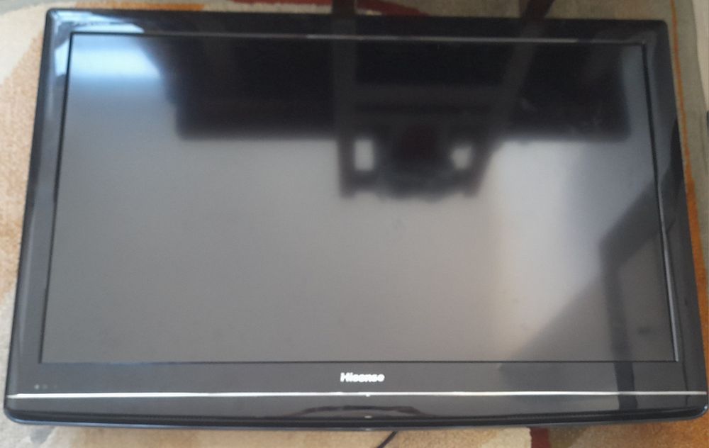Продается Телевизор Hisense, на запчасти