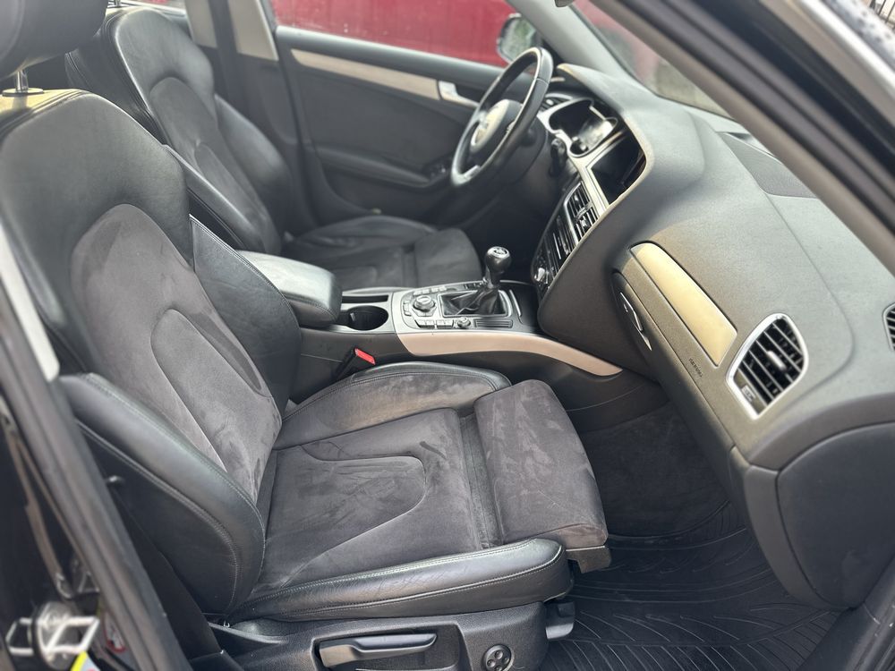 Audi A4,Diesel,2012,Facelift,S line
