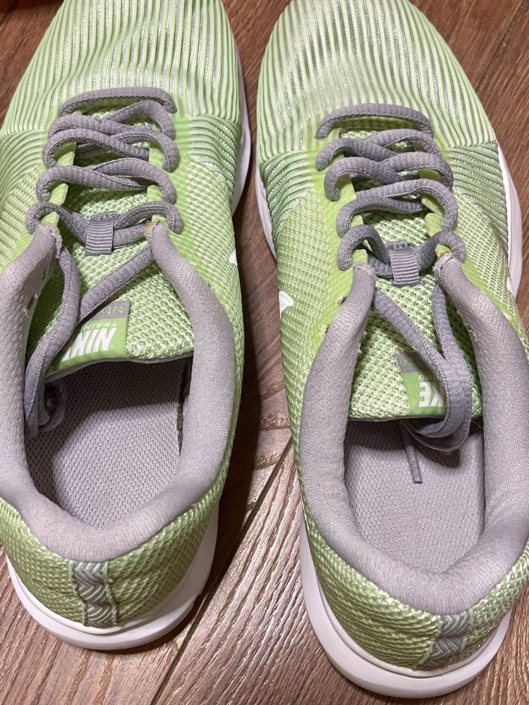 Nike Маратонки 37,5 мента