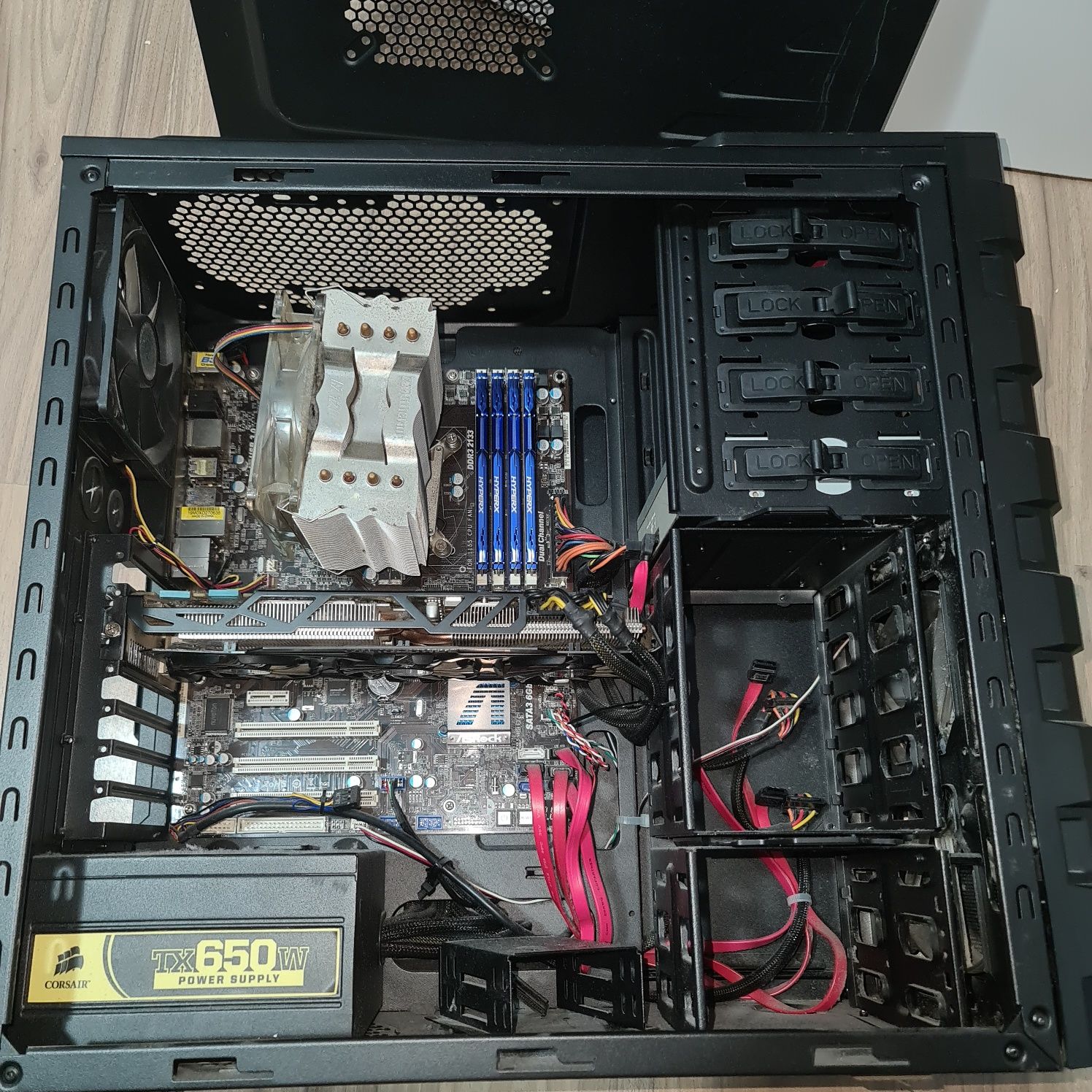 Vând PC.  Intel I5 2500k