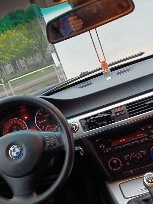 Vând sau schimb C4 Picasso cu acte la zi fiscal pe loc motor 16 dizel