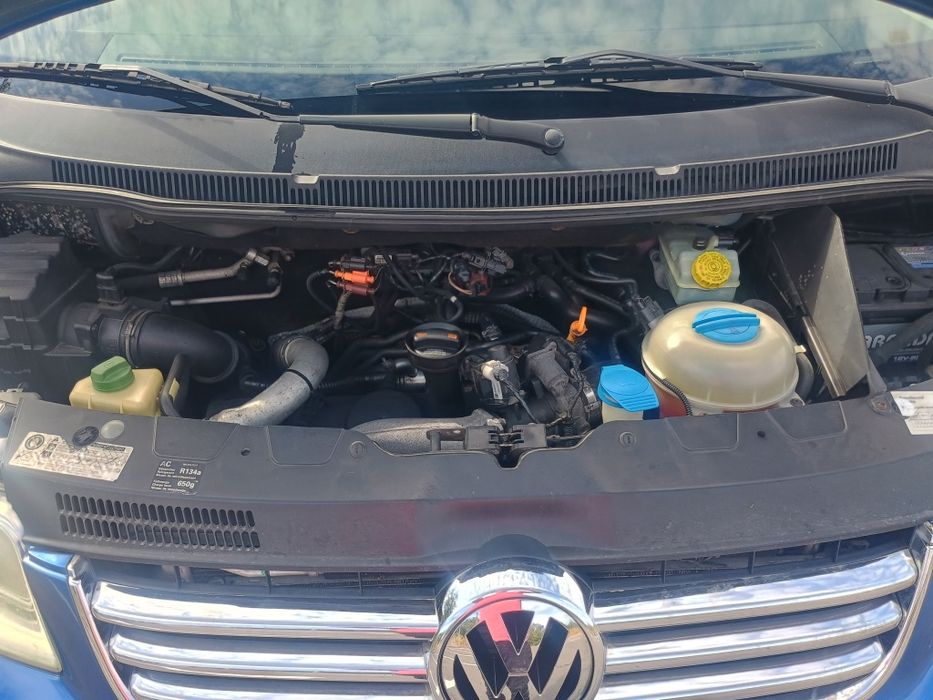 Vw Transporter 8+1 locuri