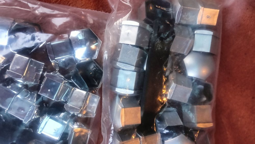 Капачки за джанти за Cитроен и DS, Пежо.