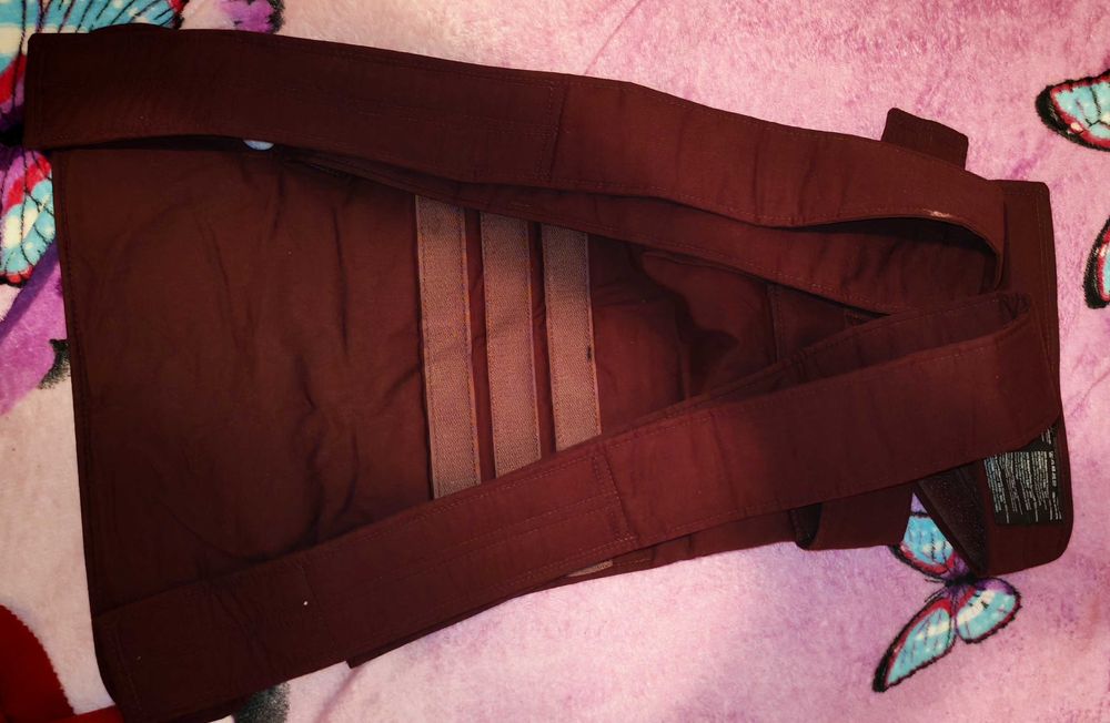 Marsupiu de bebeluși