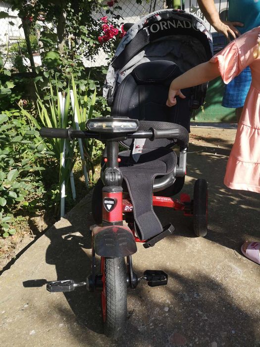 Триколка TORNADO