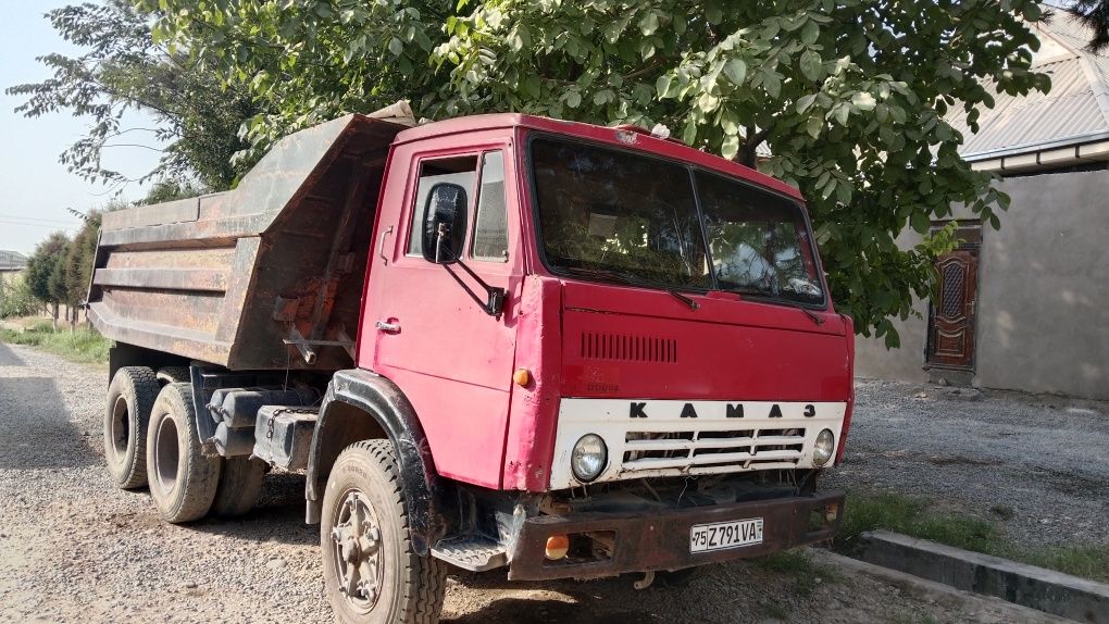 KAMAZ Sotiladi yili 1986 ishlab turibti