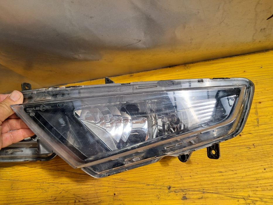 Халоген Seat Leon 20216/23г