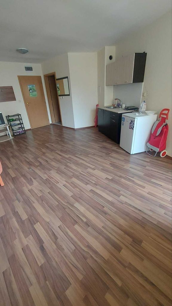 Продава се Едностаен апартамент в к.к. Слънчев бряг - 43 кв.м за 1000 €/кв.м - Снимка #3