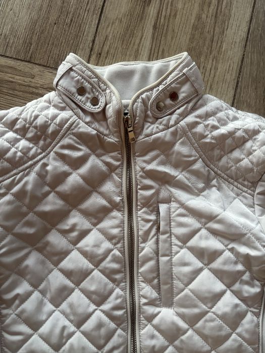 Дамско бежово яке Zara