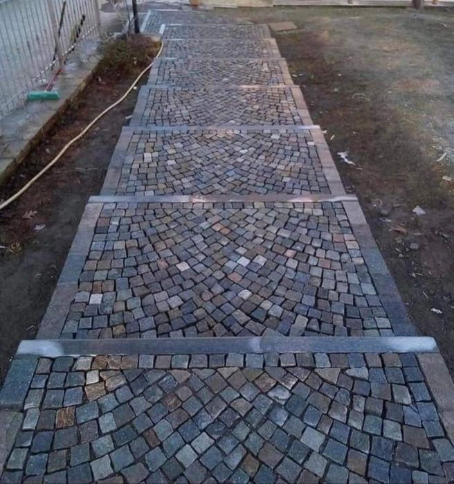 Piatră cubică Andezit, mă deplasez oriunde în Țară