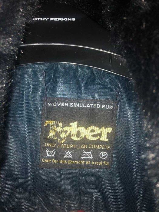 Blana artificiala neagra - 400 Ron