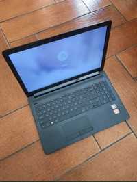 Laptop HP AMD Ryzen 5