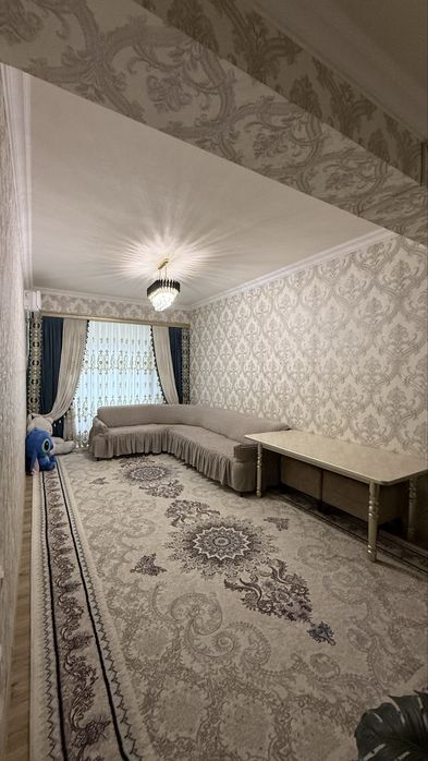 Qizg'aldoq Zamona Roparasida uy sotiladi