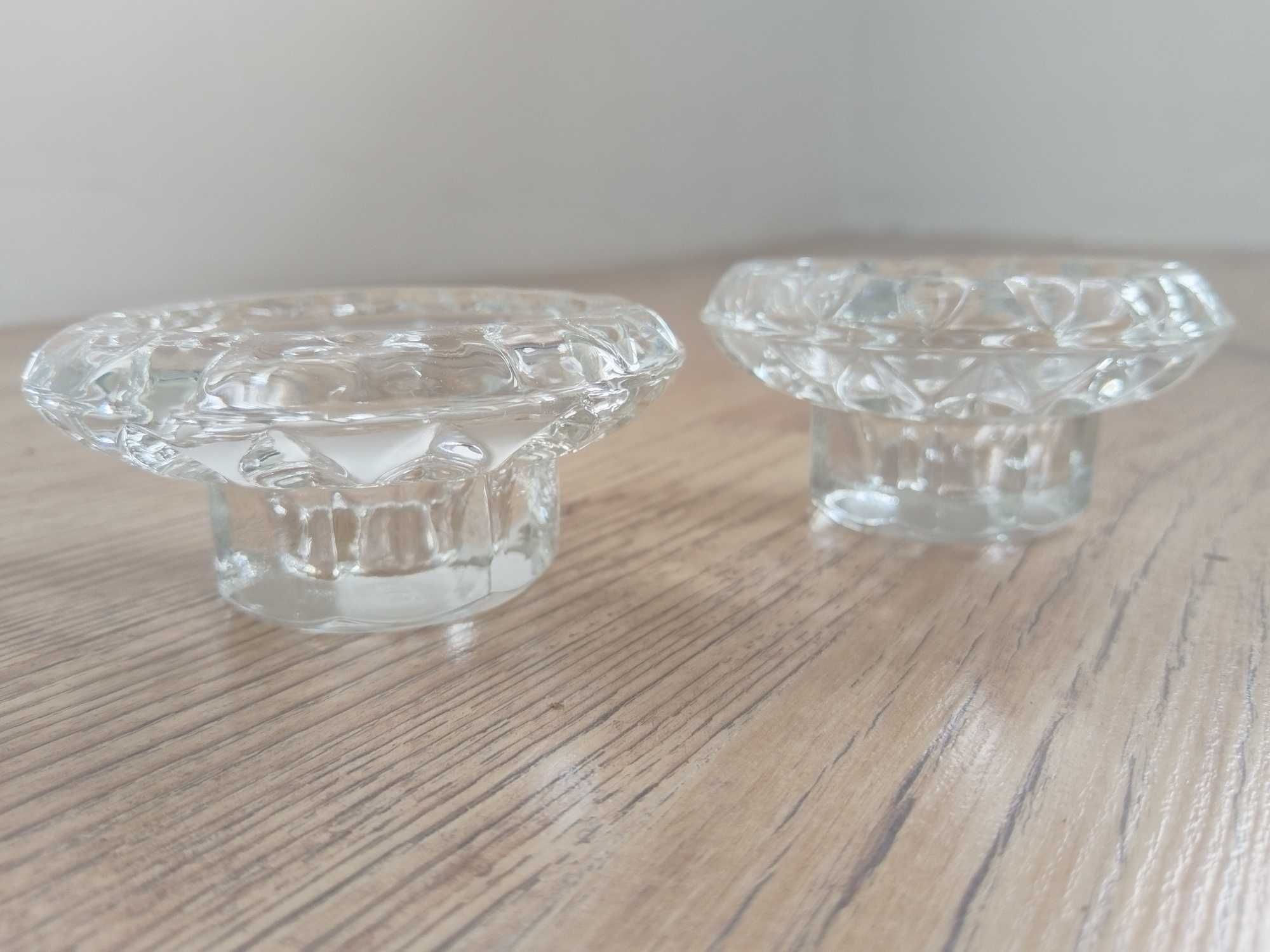 Set de două suporturi pentru lumânări, din cristal franțuzesc, vintage