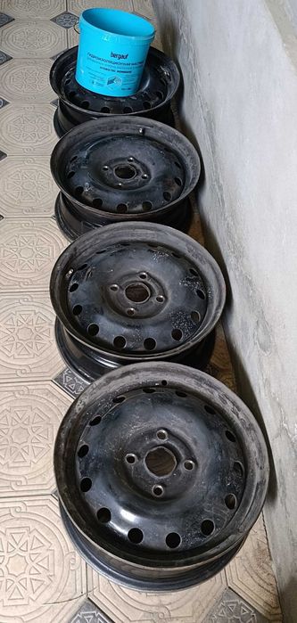 Продам шины 195/60