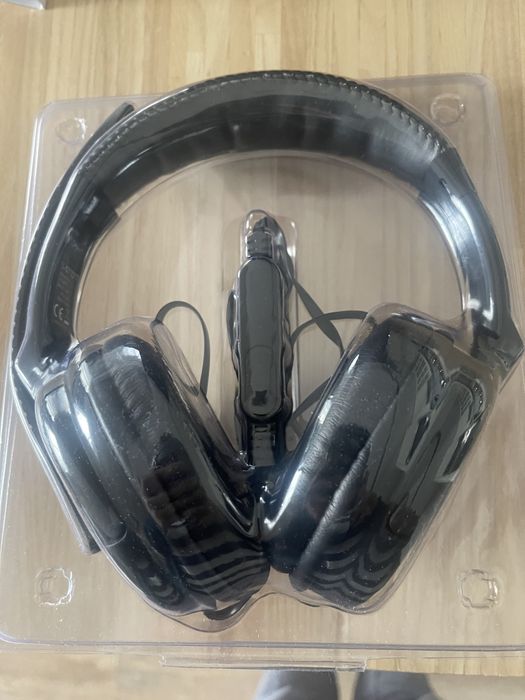 Casti stereo gaming