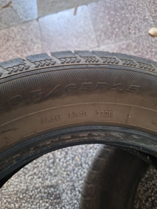 Зимни гуми 195/65/15