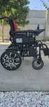 Scaun cu rotile electric, pliabil (Greutate suportata 136kg)