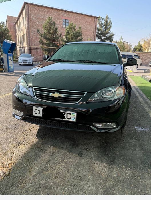 Gentra  3pzotsa Stayl Kraska toza 7000km probek lyuk abs  soat ful