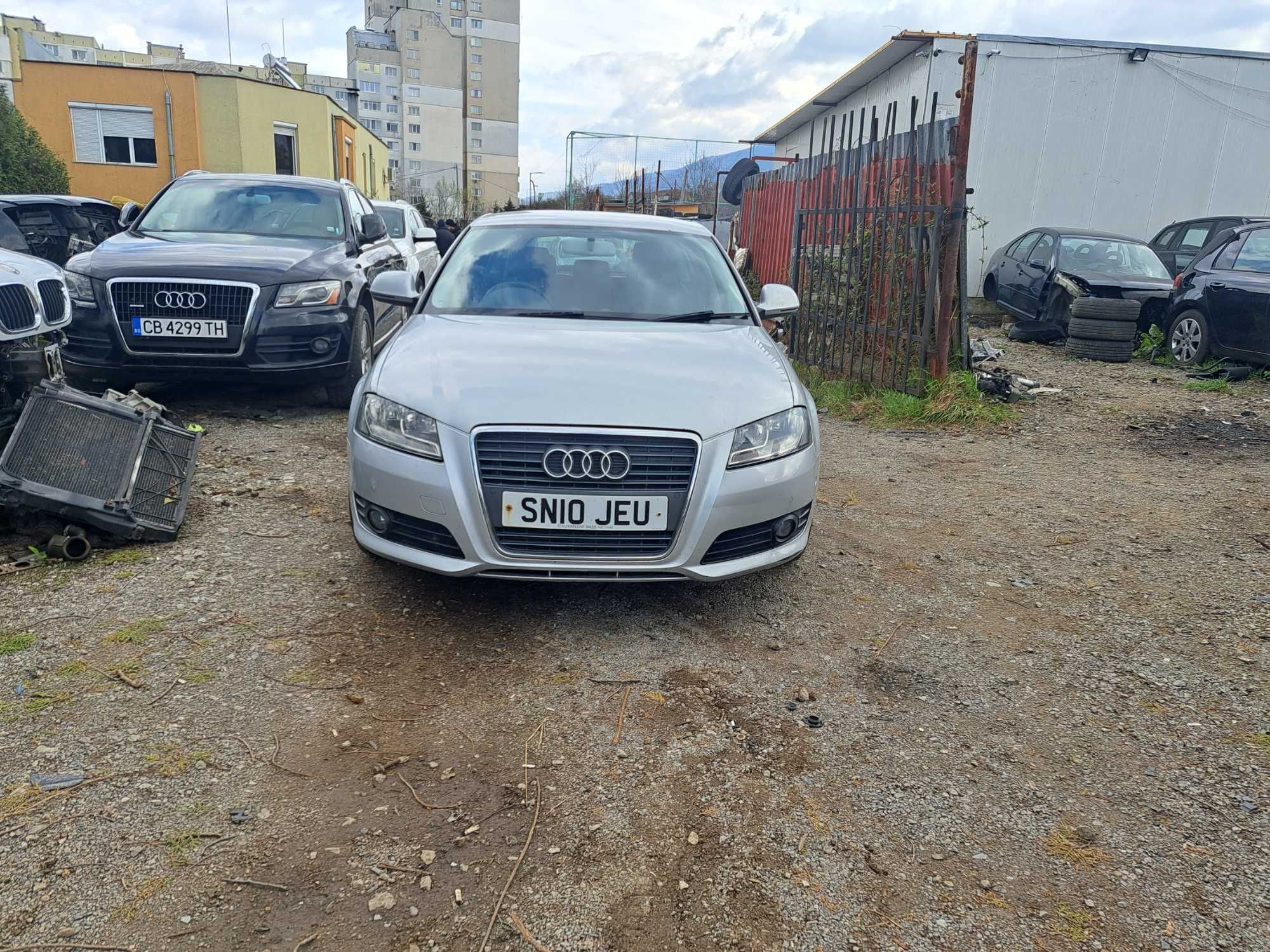 Продавам Audi a3 8p facelift 2011 1.6tdi 105hp, 5скорости на части.