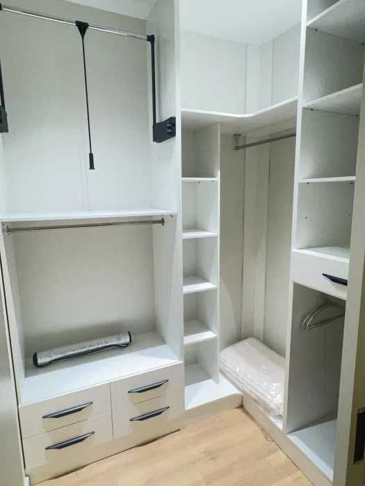 Сдам 2/4/9 Квартиру С Новым Ремонтом В Дружбе Народов  454*