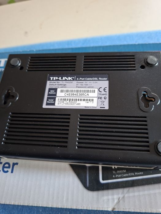 Router TP-LINK TL-R402M 4-port-uri cablu/DSL