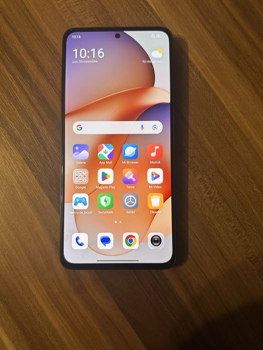 Vînd redmi note 13 (8 ram, 256 gb)