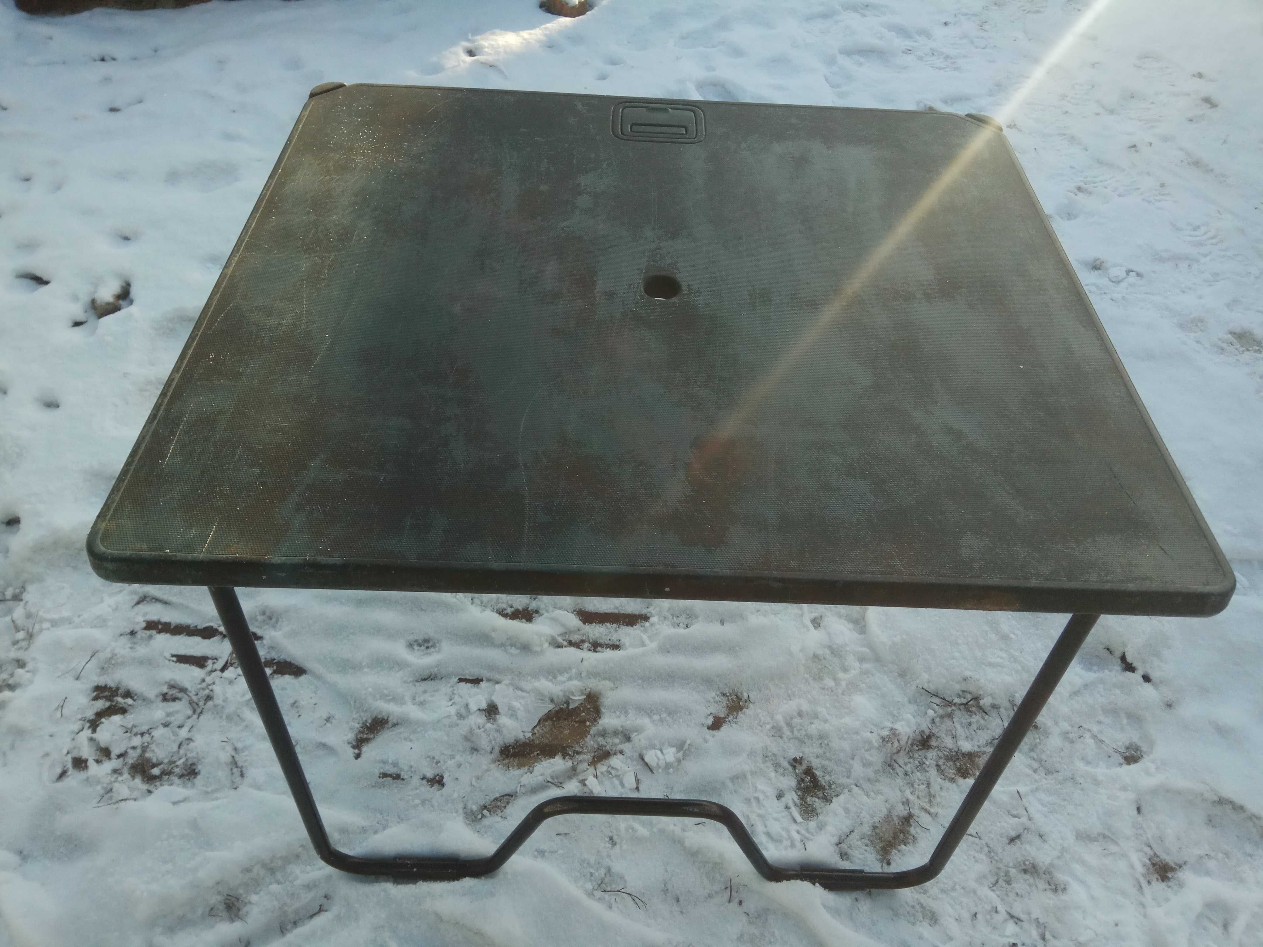 Продам оригинальный столик с хондаCRV