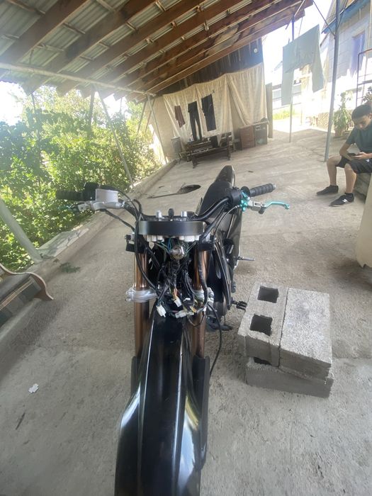 Эндуро 06 syc 250 куб