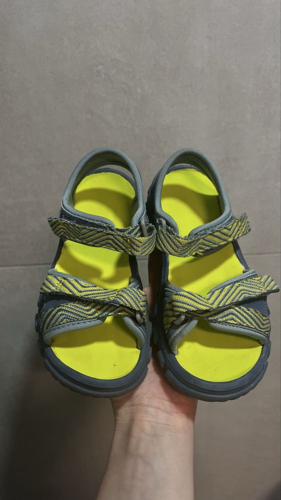 Детски сандали Decathlon 30-31