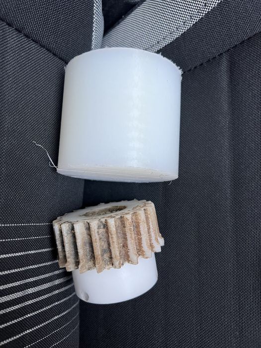 Confectionez pinioane,roti melcate,teflon,poliamida,Otel carbon