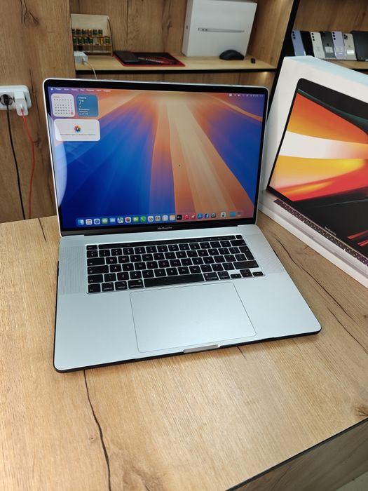 MacBook Pro 16 | 2019 | Intel Core i7 | ОЗУ 16гб | Макбук Про 16