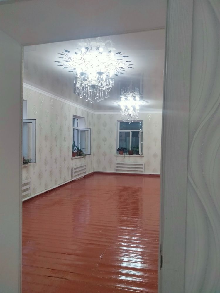 Совхоз Капланбекте центрде үй сатылады, барлық жағдайы жасалған