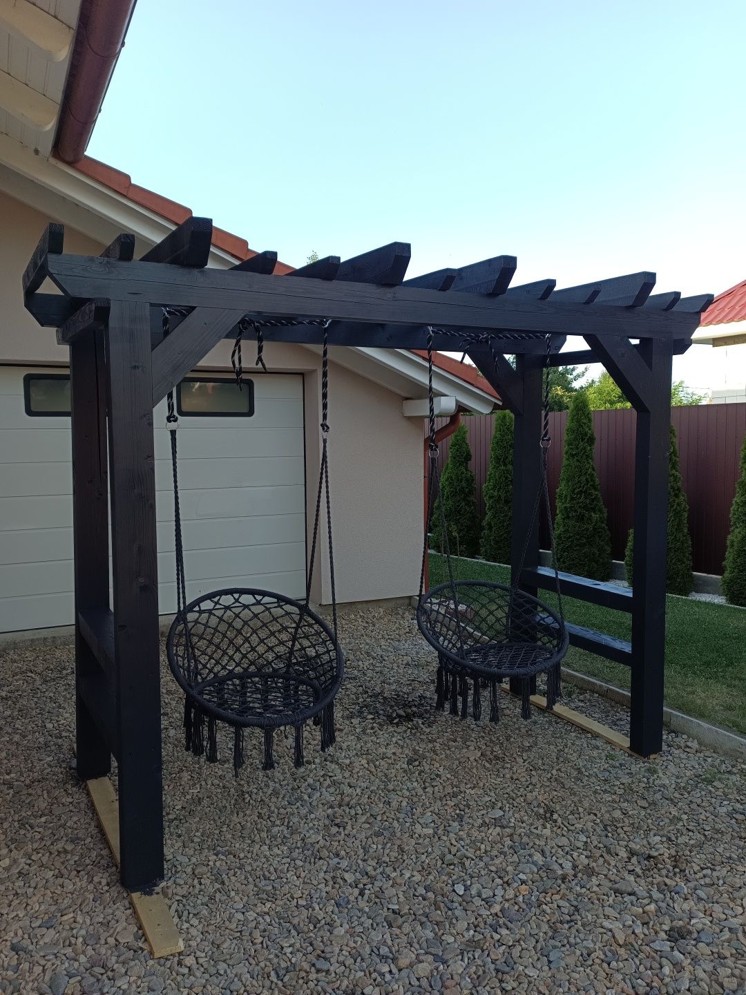 Balansoar tip pergola