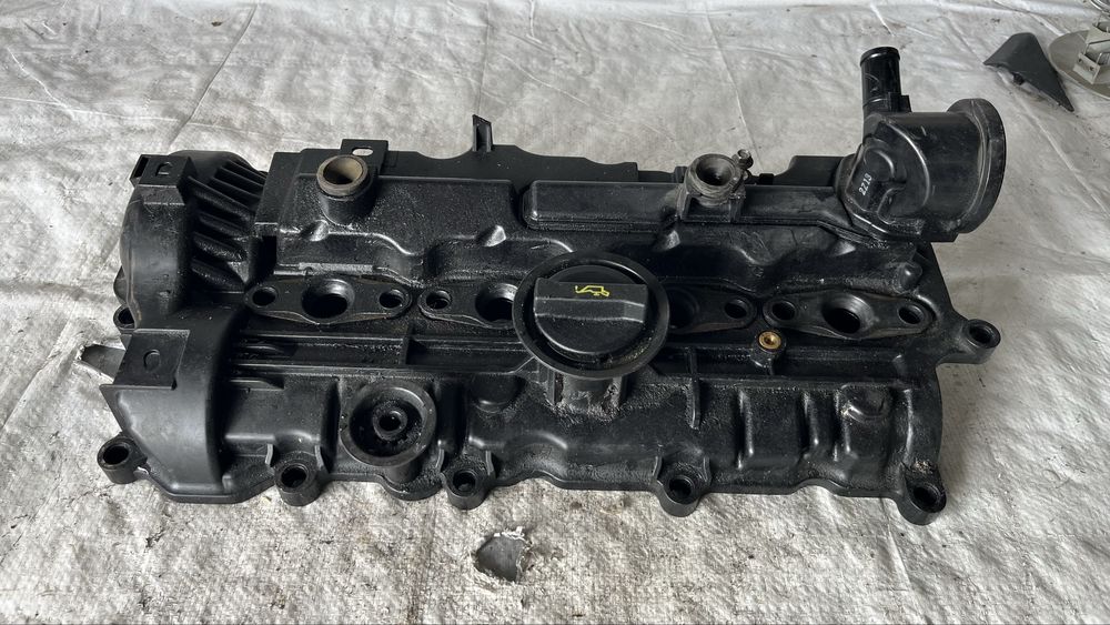 Mazda Cx5 капак клапани