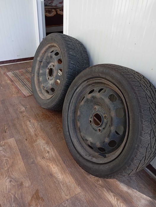 Set 4 anvelope de iarna cu jante 195/50/r15