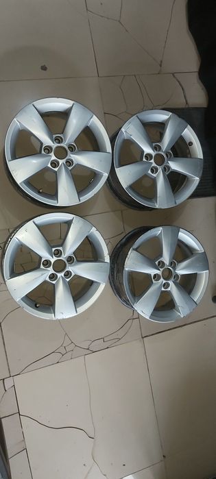 Диски оригинальные от Skoda