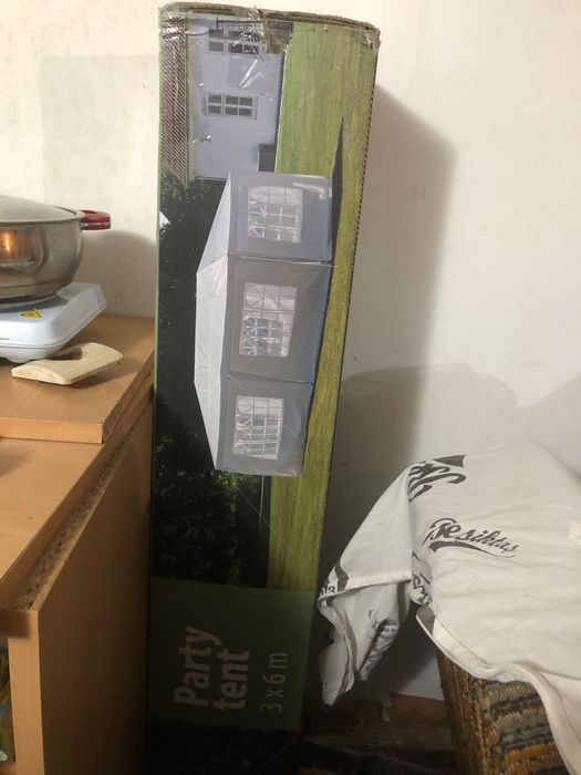 Парти палатка за градина