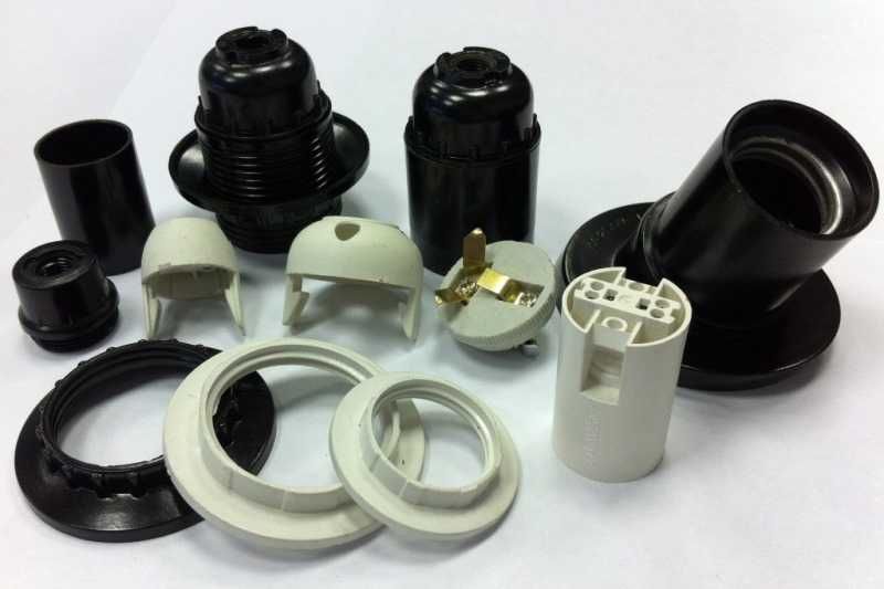 Патрон разных цоколей! Широкий ассортимент! открыты  до 23;00!