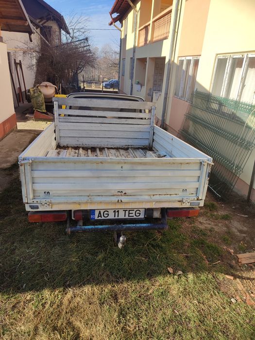 Dacia pickup 2005