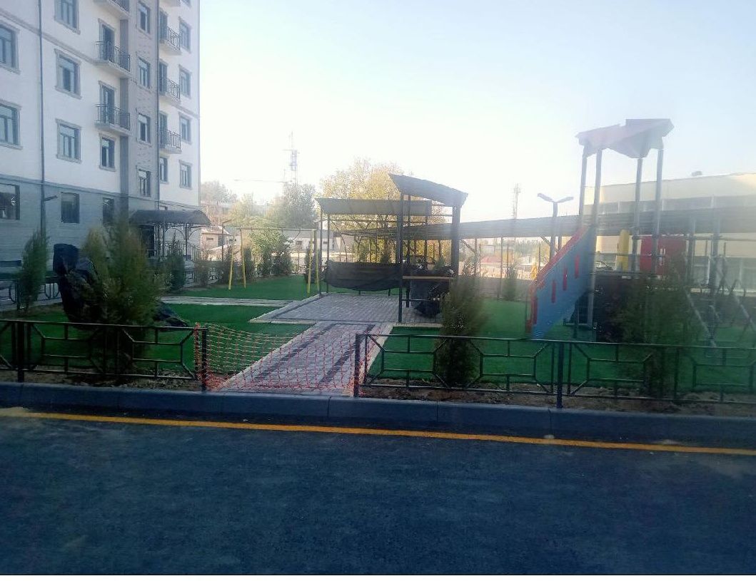 Yunusobod tumanida 9 kvartalda  yangi qurilgan uy sotiladi o'zimniki