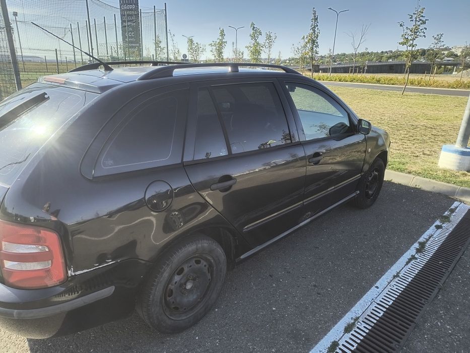 Vând Skoda Fabia 1 1.4 16V