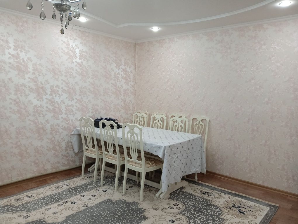 Продам большой дом в районе Птицафабрика