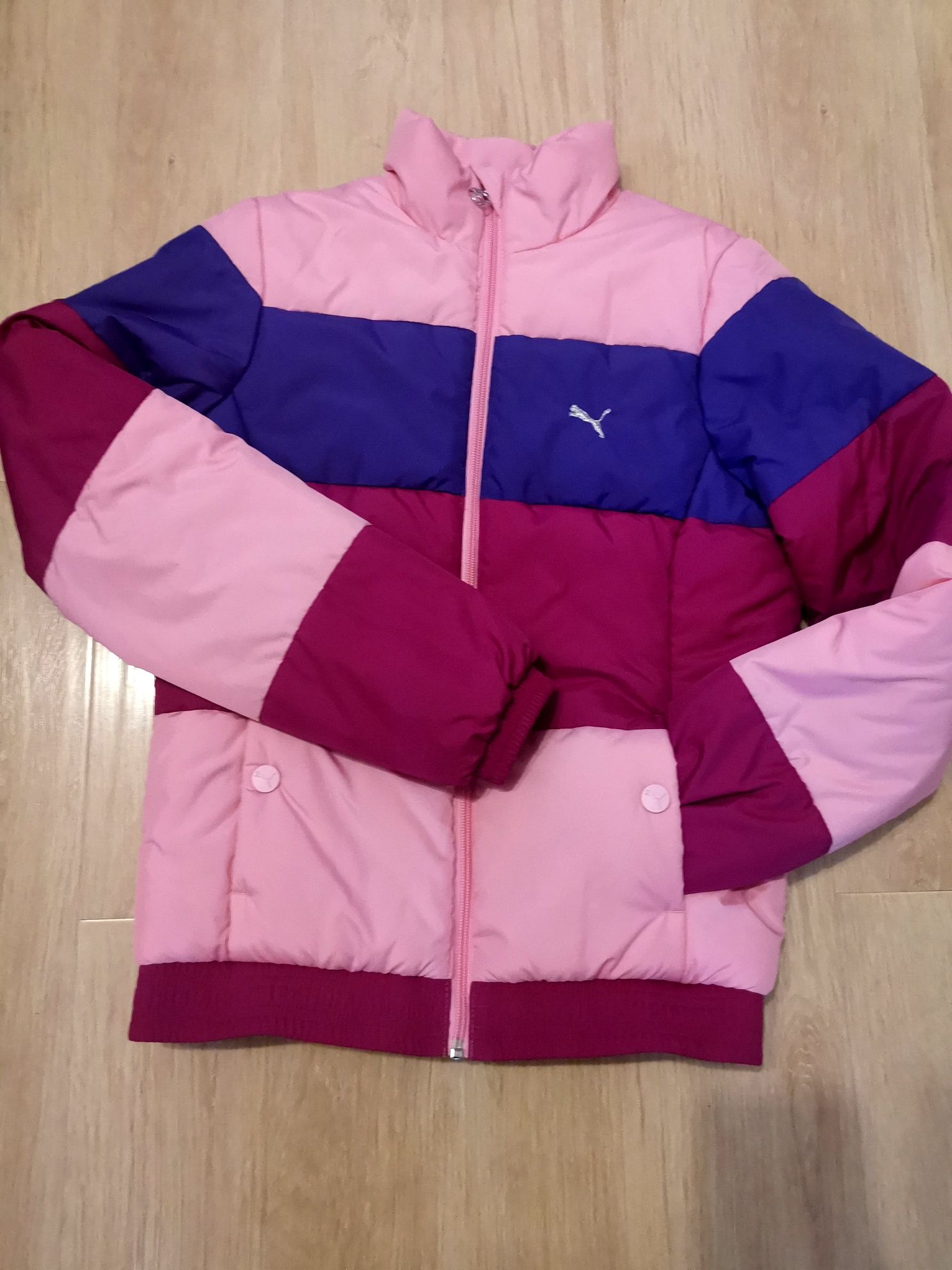 Зимни якета Puma черно/трицветно