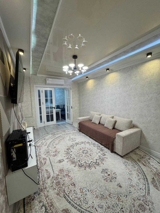 Срочна сотилади Юнсобод 17 кв