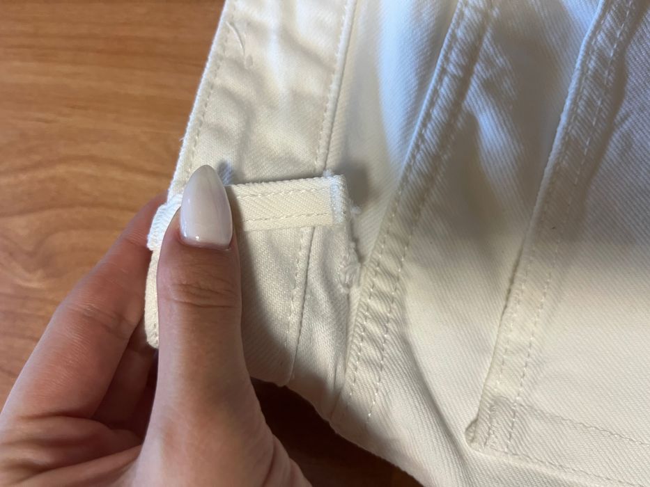 Бели дънки Pull and bear